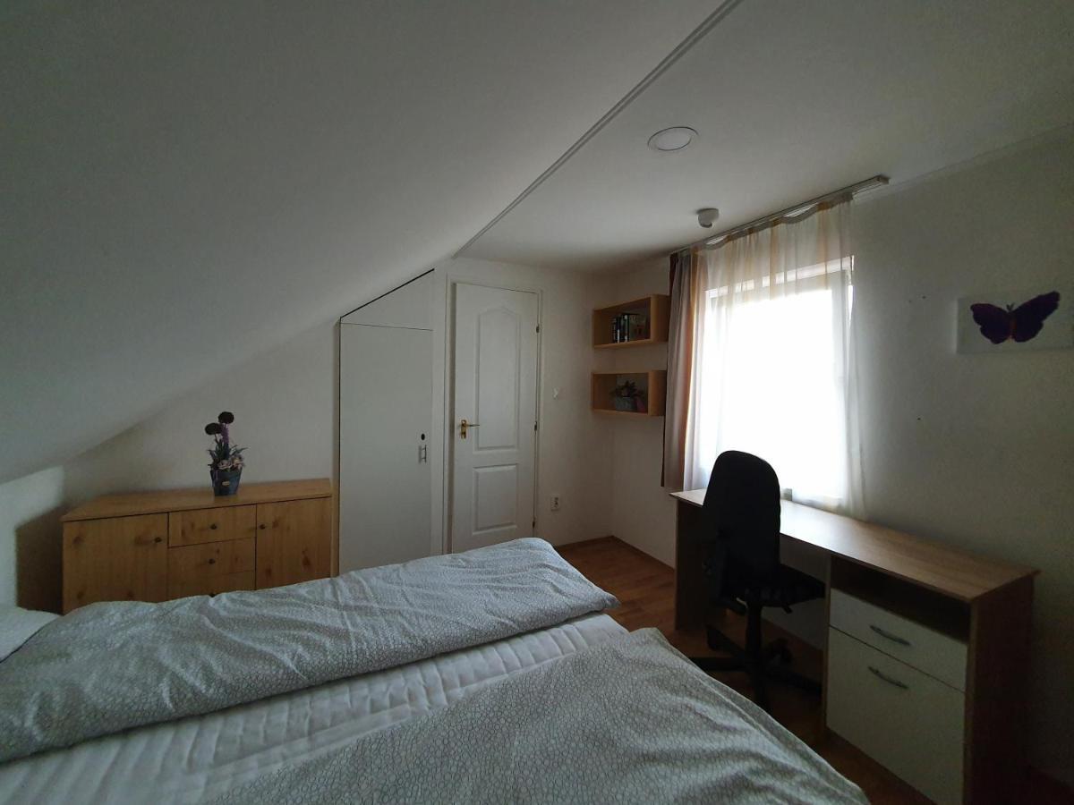 Nyil Apartman Wellnes Debrecen Eksteriør billede