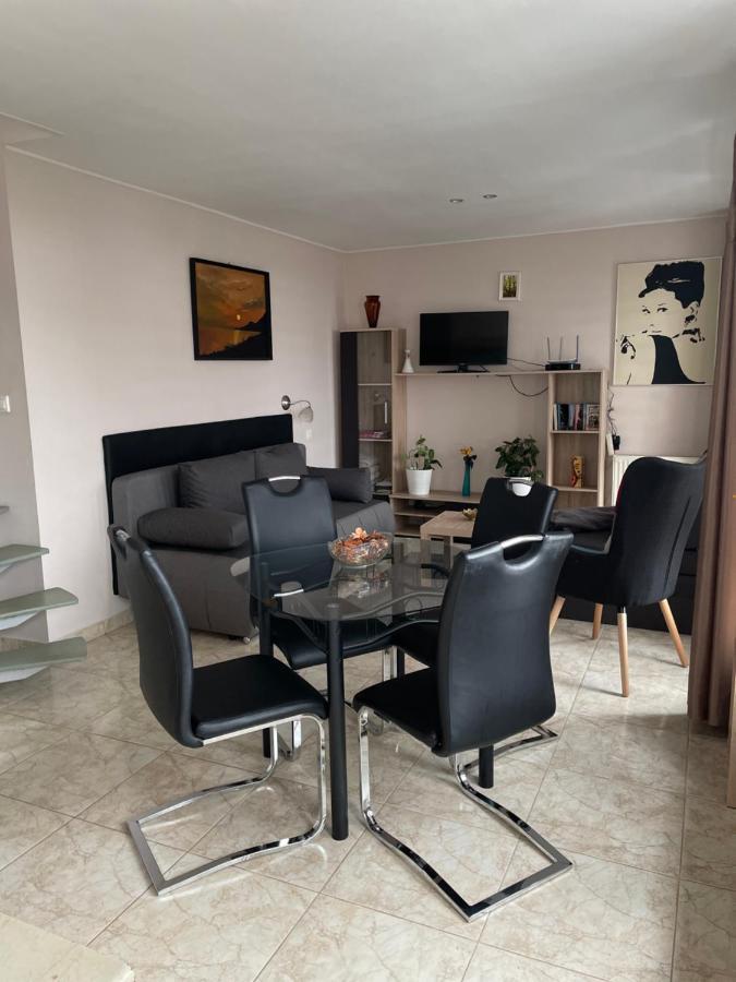 Nyil Apartman Wellnes Debrecen Eksteriør billede