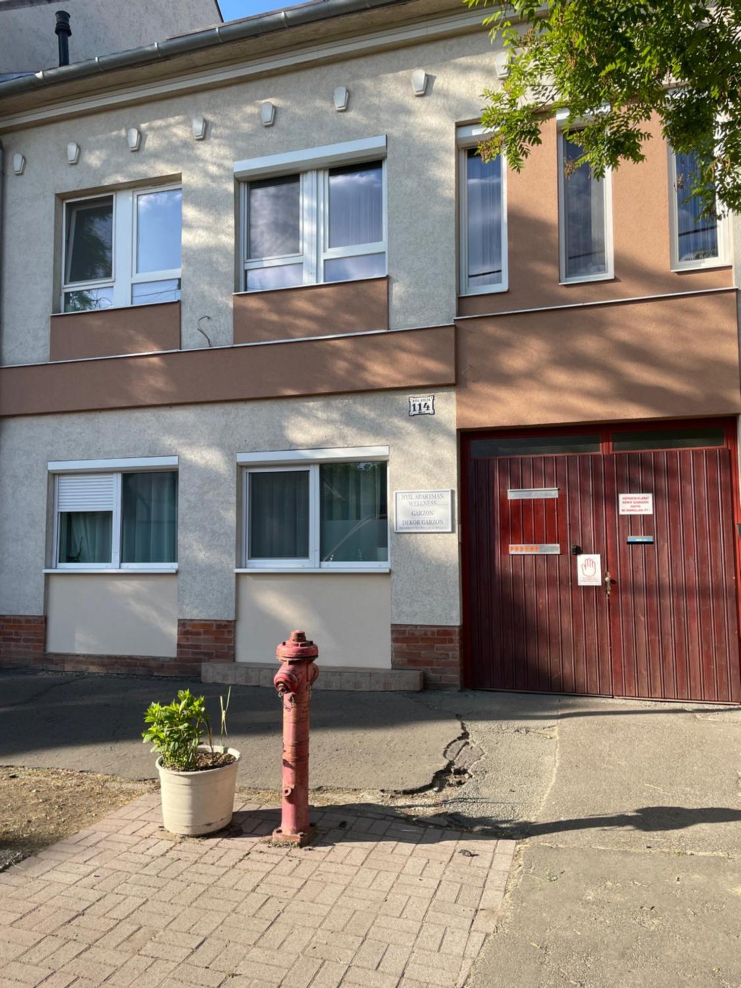 Nyil Apartman Wellnes Debrecen Eksteriør billede